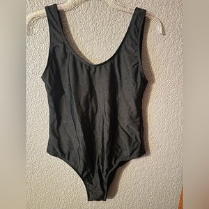 Dippin Daisy’s Serene One Piece. Size M.